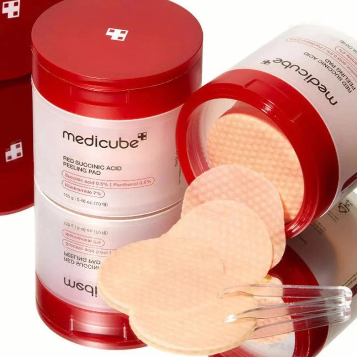 MEDICUBE Red Succinic Peeling Pad Medicube